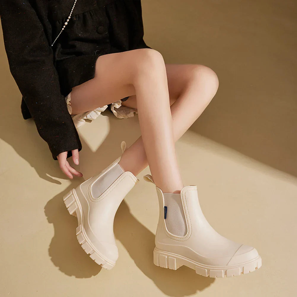 Bota Feminina Impermeável Tendência Design Moderno