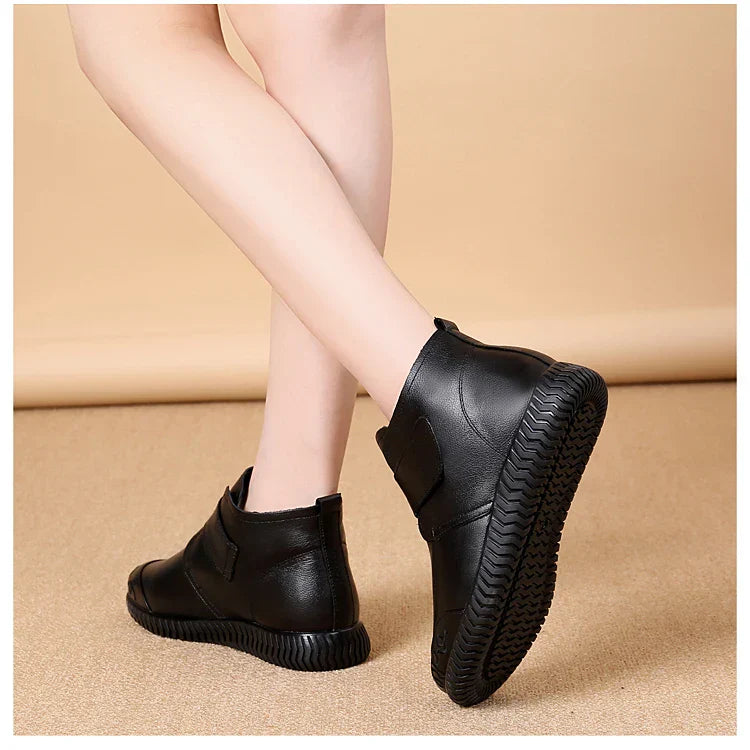 Bota de Couro Inverno Pelúciada Confy