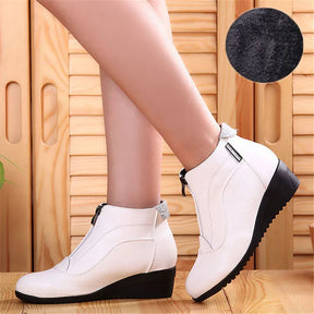 Bota de Couro Cano Curto Marie