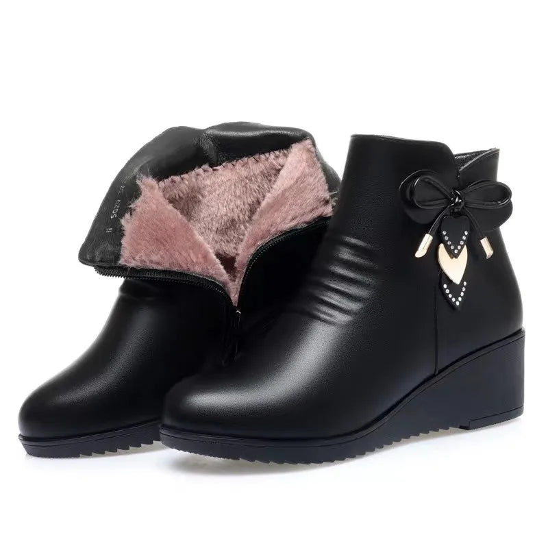 Bota de Couro Casual Forrada Inverno