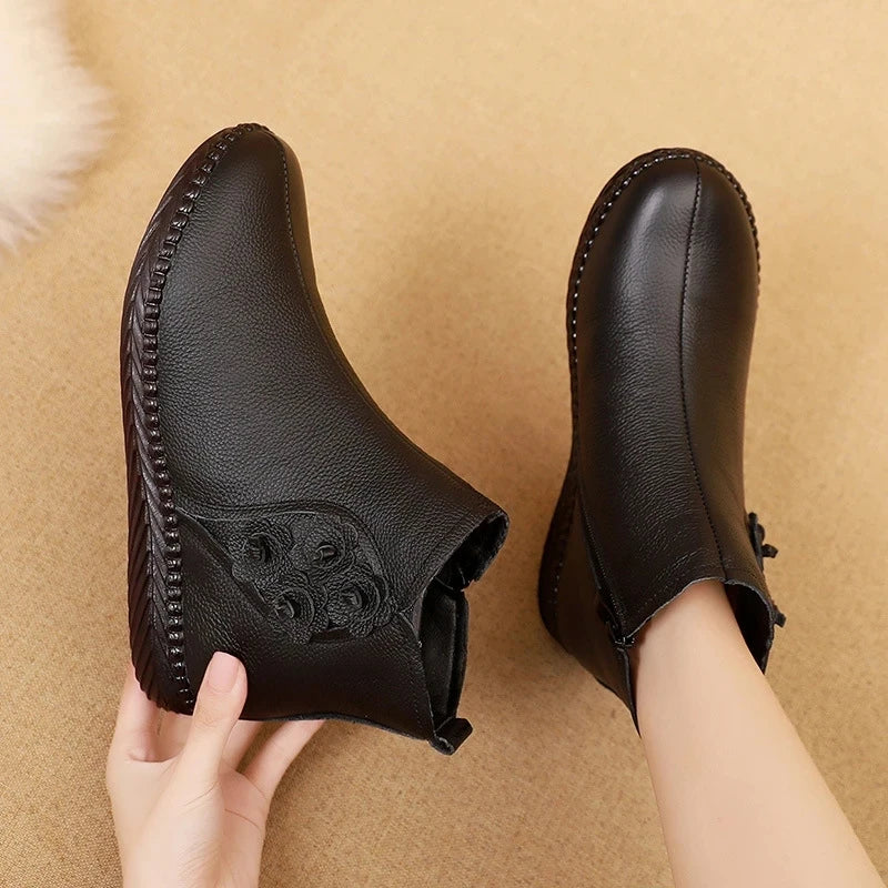 Bota de Couro Casual Cano Baixo - Beks