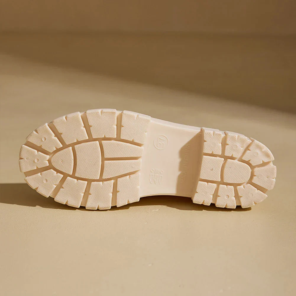 Bota Feminina Impermeável Tendência Design Moderno