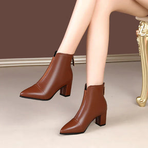 Bota de Couro Casual de Salto LeatherTrim