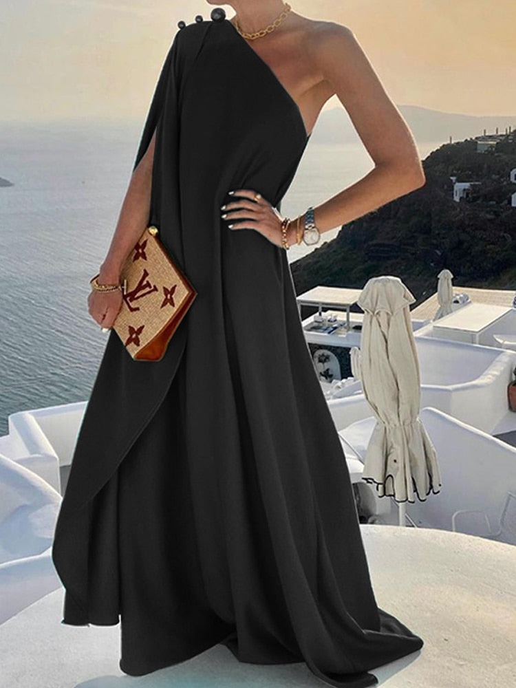 Adentre um mundo de elegância e sofisticação com o Vestido Longo Ayla da Versalla. Feito com tecido luxuoso de poliéster e design único de alça única, este vestido oferece conforto excepcional e estilo inigualável. Com estoque limitado, garanta o seu agora e destaque-se em qualquer ocasião.