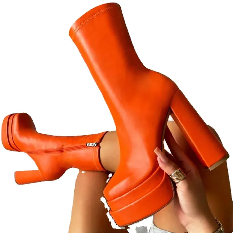 Bota Feminina De Salto Plataforma Cano Médio Material de Qualidade