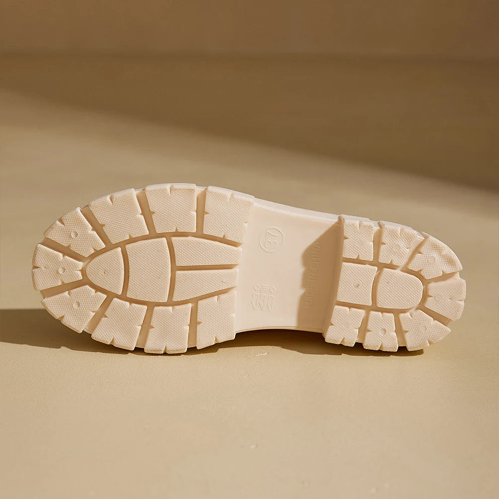 Bota Feminina Impermeável Tendência Design Moderno